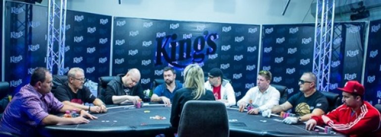 PokerNewsCup2016 final table